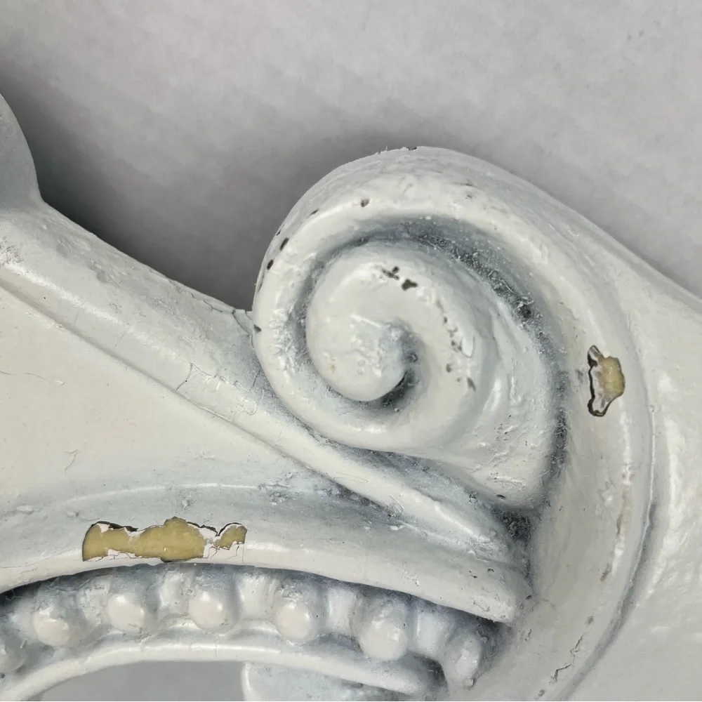 Vintage item ornate